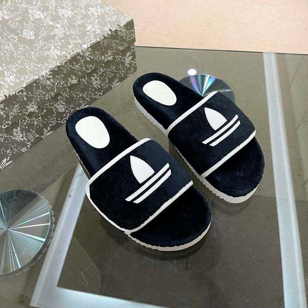luxury sandal design embroidery black slippers shallow beach leisure indoor lace lock box full set of accessories wedge lightweight summer
luxury sandal design embroidery black slippers shallow beach leisure indoor lace lock box full set of accessories wedge lightweight summer