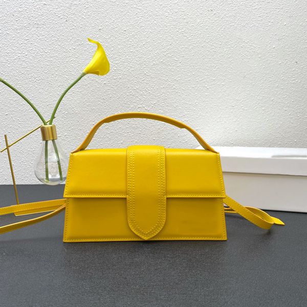 luxurys women shoulder bags fashion designers classic buckle crossbody bags lady leather daily outdoor storage mobile phone coin purse handb
luxurys women shoulder bags fashion designers classic buckle crossbody bags lady leather daily outdoor storage mobile phone coin purse handb