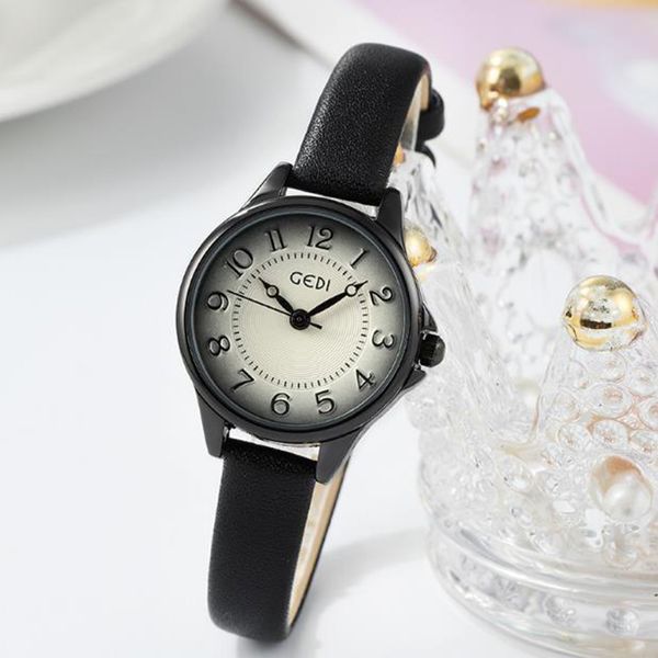 gedi's new autumn fashion niche design retro style quartz watches women simple and compact temperament for women's watch birthday, Slivery;golden
gedi's new autumn fashion niche design retro style quartz watches women simple and compact temperament for women's watch birthday, Slivery;golden