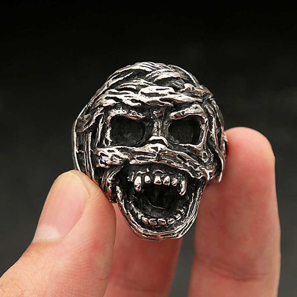 cluster rings punk stainless steel skull ring men's vintage mummy pattern ghost head skull rings fashion jewelry gift wholesale l221011, Golden;silver
cluster rings punk stainless steel skull ring men's vintage mummy pattern ghost head skull rings fashion jewelry gift wholesale l221011, Golden;silver