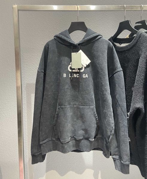 8aae high edition paris b classic basic lock button letter printing washed old men's and women's hoodie hoodies, Black
8aae high edition paris b classic basic lock button letter printing washed old men's and women's hoodie hoodies, Black