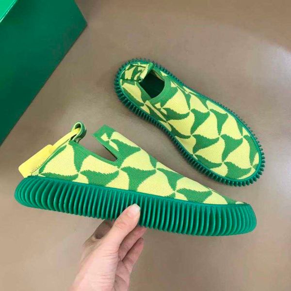 2022 shoe leather sneakers sports tennis shoes running shoes platform classic suede for men fabric summer green orange black
2022 shoe leather sneakers sports tennis shoes running shoes platform classic suede for men fabric summer green orange black