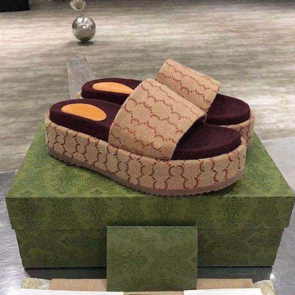luxury flat sandals design embroidery black thick soled slippers shallow beach leisure indoor complete set of accessories 35-41shoe008 3-58
luxury flat sandals design embroidery black thick soled slippers shallow beach leisure indoor complete set of accessories 35-41shoe008 3-58
