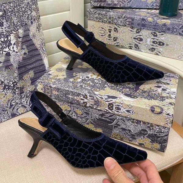 designer heels women dress shoes sandal shion beach thick bottom slippers alphabet lady sandals leather high heel shoes slides white kitten, Black
designer heels women dress shoes sandal shion beach thick bottom slippers alphabet lady sandals leather high heel shoes slides white kitten, Black
