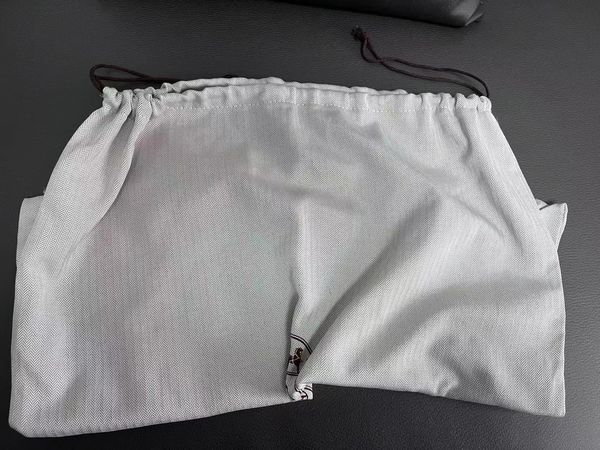 wool blankets with dust bag 90% wool home sofa bed big size blanket
wool blankets with dust bag 90% wool home sofa bed big size blanket