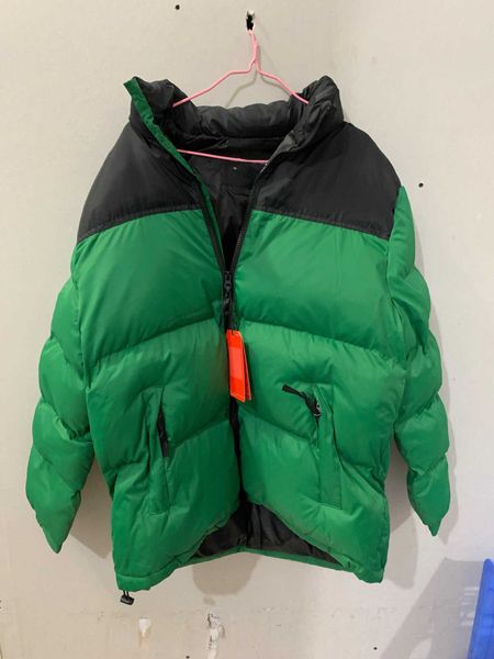 fashion men's down coat 21fw winter women's parkas warm letter embroidery pattern windproof fabric jacket size m-2xl 9 color, Black 
fashion men's down coat 21fw winter women's parkas warm letter embroidery pattern windproof fabric jacket size m-2xl 9 color, Black