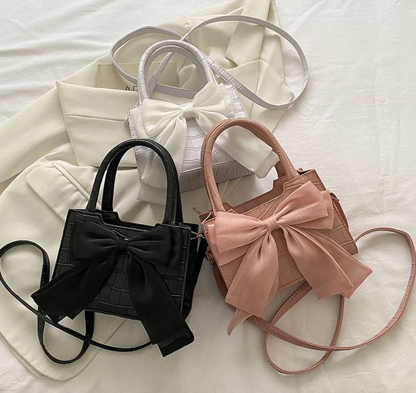 lady style children big bows handbags girls stone grain one shoulder bags luxury kids pu leather messenger bag q9233, Black
lady style children big bows handbags girls stone grain one shoulder bags luxury kids pu leather messenger bag q9233, Black