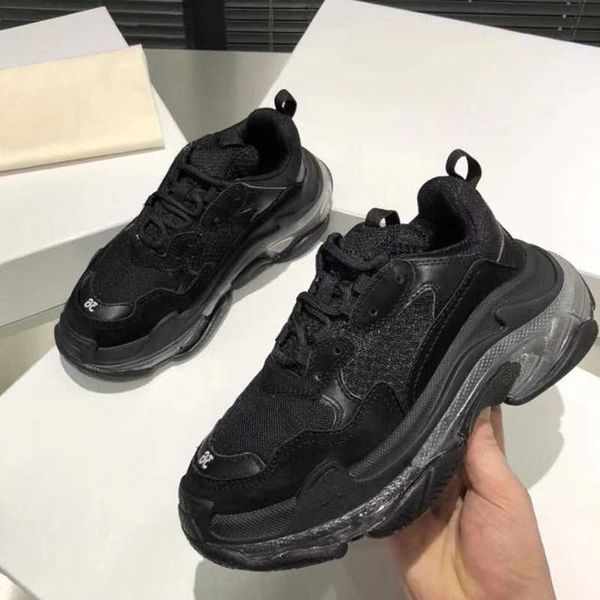 shoes basketball retro triple-s casual men lacing-up low flat women height increasing sneaker black stretchy sole
shoes basketball retro triple-s casual men lacing-up low flat women height increasing sneaker black stretchy sole