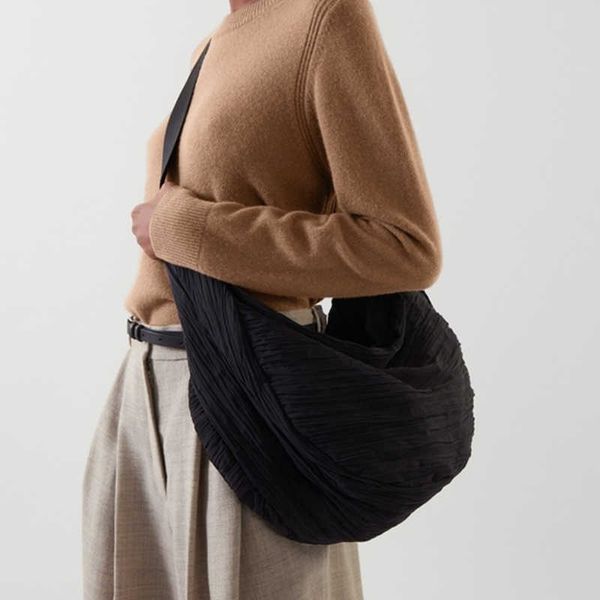 shoulder bags designer brand ruched large capacity tote bag hobos women shoulder luxury lady crossbody big shopper purses hand 221017
shoulder bags designer brand ruched large capacity tote bag hobos women shoulder luxury lady crossbody big shopper purses hand 221017