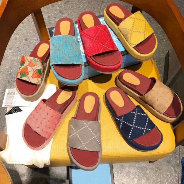 2022 fashion mens womens sandals slippers slide designer luxury flat high heels flip flops shoes embroidered platform rubber sandal leather, Black
2022 fashion mens womens sandals slippers slide designer luxury flat high heels flip flops shoes embroidered platform rubber sandal leather, Black
