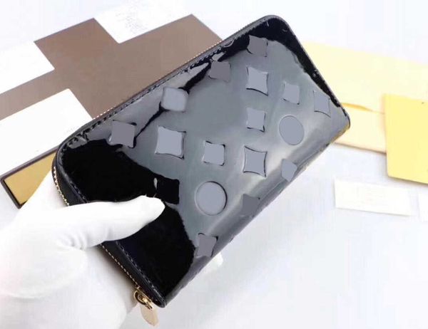 2022 fashion flowers luxurys wallets luxurys men women leather bags classic letters key coin purse original box plaid card, Red;black
2022 fashion flowers luxurys wallets luxurys men women leather bags classic letters key coin purse original box plaid card, Red;black