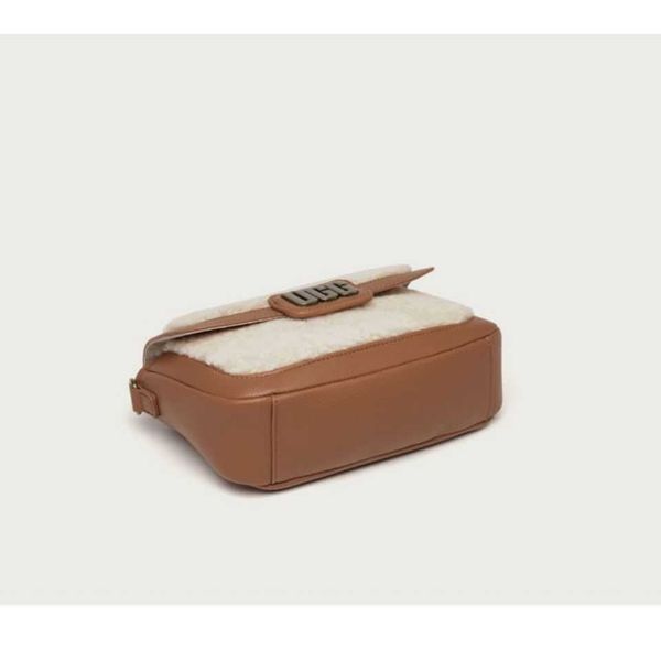 evening bags ugg designer bag autumn winter new womens bag lamb wool bag leather splice plush one shoulder crossbody handbags
evening bags ugg designer bag autumn winter new womens bag lamb wool bag leather splice plush one shoulder crossbody handbags