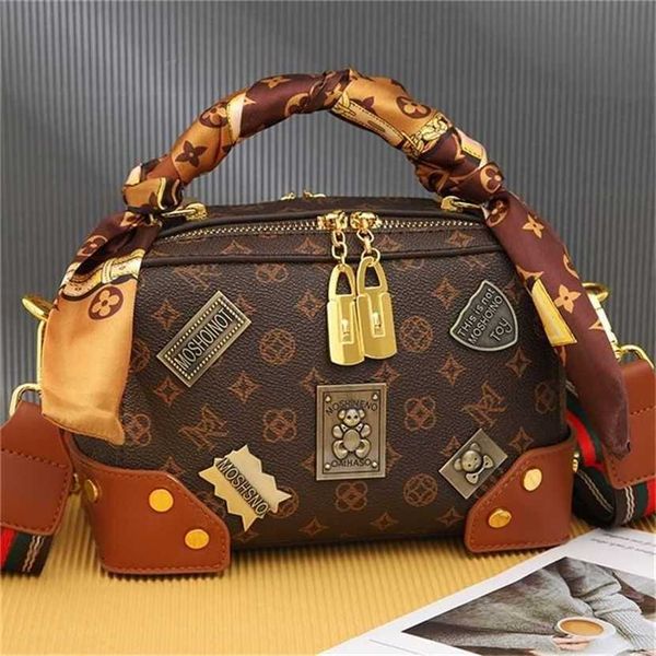 60% off 2023 designer bag women's hand one messenger korean printed minority personality trend women's small square
60% off 2023 designer bag women's hand one messenger korean printed minority personality trend women's small square