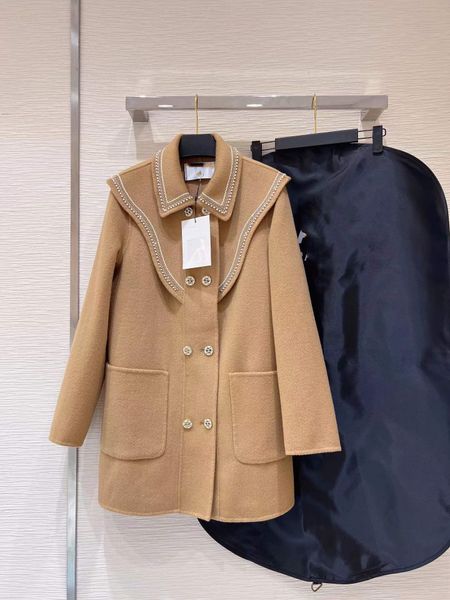 milan runway jackets 2022 autumn winter lapel neck long sleeve women's coats designer coats brand same style outerwear 1017-20, Black;brown
milan runway jackets 2022 autumn winter lapel neck long sleeve women's coats designer coats brand same style outerwear 1017-20, Black;brown