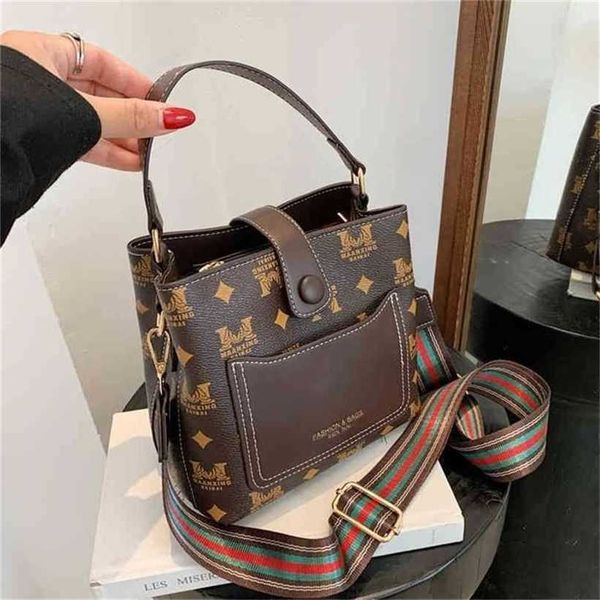 60% off 2023 designer bag explosive models handbags printing bucket belt portable personalized diagonal
60% off 2023 designer bag explosive models handbags printing bucket belt portable personalized diagonal
