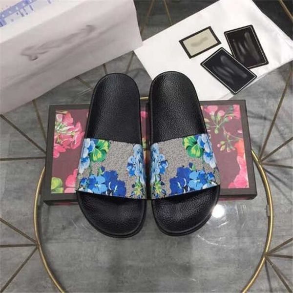 2022 designer slides mens womens slippers with original box dust bag flowers printing leather platform shoes fashion luxury summer sandals, Black
2022 designer slides mens womens slippers with original box dust bag flowers printing leather platform shoes fashion luxury summer sandals, Black