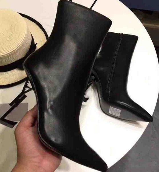 woman wedding shoes leather boots winter boots fashion pumps high heels designer boots with box brand high-heeled real, Black
woman wedding shoes leather boots winter boots fashion pumps high heels designer boots with box brand high-heeled real, Black