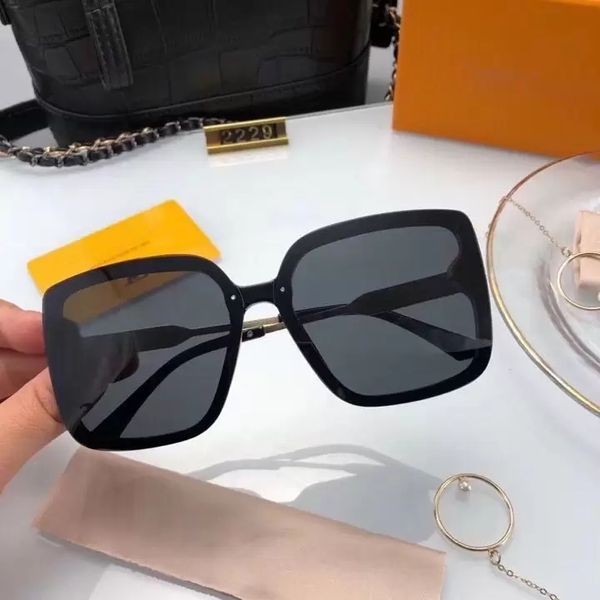 luxury brand designer sunglasses frame square outdoor fashion glasses for shopping malls travel beaches louiseity lvs viutonity louis vuitto, White;black
luxury brand designer sunglasses frame square outdoor fashion glasses for shopping malls travel beaches louiseity lvs viutonity louis vuitto, White;black