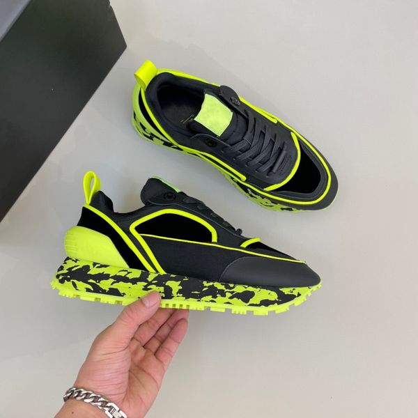 famous men suede nylon mesh sneaker shoes runs racer low-sport shoe white black tpu platform chunky soles casual walking eu38-45
famous men suede nylon mesh sneaker shoes runs racer low-sport shoe white black tpu platform chunky soles casual walking eu38-45