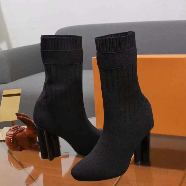 designer women nice quality heels boots ankle boots shoes fashion shoe boot real leather winter rivet with box eu 35-41, Black
designer women nice quality heels boots ankle boots shoes fashion shoe boot real leather winter rivet with box eu 35-41, Black