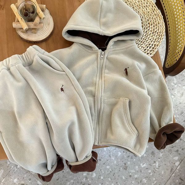 children boys clothing sets 2pcs hoodie jacket autumn girl clothes set warm boy suit coat pants kids tracksuit, White;black
children boys clothing sets 2pcs hoodie jacket autumn girl clothes set warm boy suit coat pants kids tracksuit, White;black