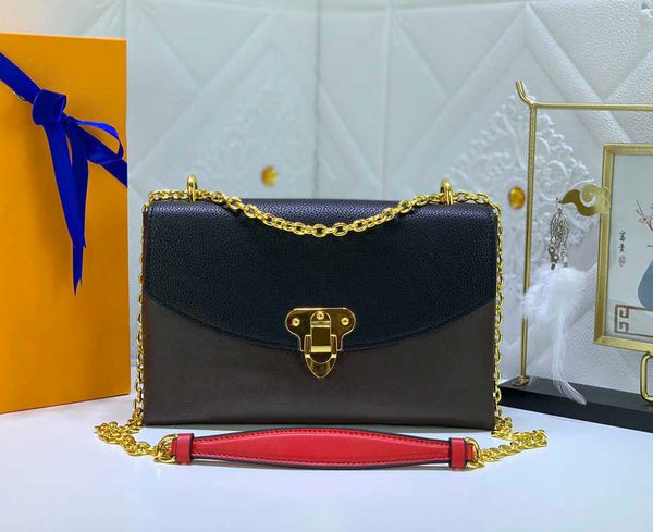 fashion designers women handbags shoulder bags luxurys lady crossbody classic flowers leather messenger purses chains totes, Red;black
fashion designers women handbags shoulder bags luxurys lady crossbody classic flowers leather messenger purses chains totes, Red;black