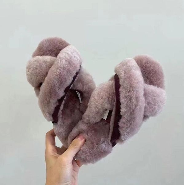 women slippers flat bottom plush wool designer slipper open-toed home warmth scuffs furry fluffy luxury letter slides outdoor leisure fashio, Black
women slippers flat bottom plush wool designer slipper open-toed home warmth scuffs furry fluffy luxury letter slides outdoor leisure fashio, Black