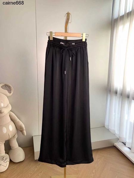 women's designer pants new letter drawstring waist closing skin touching silk loose slim versatile alexanders wide leg pants casual pan, Black;white
women's designer pants new letter drawstring waist closing skin touching silk loose slim versatile alexanders wide leg pants casual pan, Black;white
