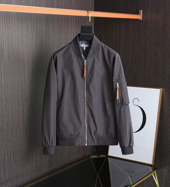 mens parkas down jacket zipper letter tracksuit keep warm lovers stand c, Black;brown
mens parkas down jacket zipper letter tracksuit keep warm lovers stand c, Black;brown