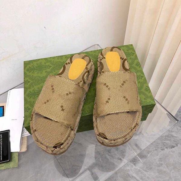 2022 women's platform sandals slippers slide designer luxury flat high heels flip flops shoes embroidered platform rubber sandal casual, Black
2022 women's platform sandals slippers slide designer luxury flat high heels flip flops shoes embroidered platform rubber sandal casual, Black