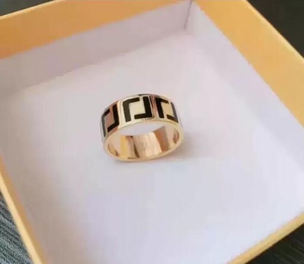 2022 designer extravagant channel set love ring gold silver rose stainless steel letter rings fashion women men wedding jewelry lady party g
2022 designer extravagant channel set love ring gold silver rose stainless steel letter rings fashion women men wedding jewelry lady party g