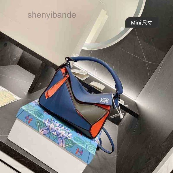 women bag handbags loe/ws shoulder designer 2022 cow leather geometric portable single high-capacity brand minisisw
women bag handbags loe/ws shoulder designer 2022 cow leather geometric portable single high-capacity brand minisisw