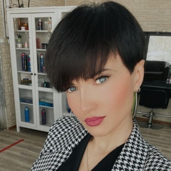 short pixie cut wig brazilian human hair wigs with bangs for black women full machine made glueless none lace front wig, Black;brown
short pixie cut wig brazilian human hair wigs with bangs for black women full machine made glueless none lace front wig, Black;brown