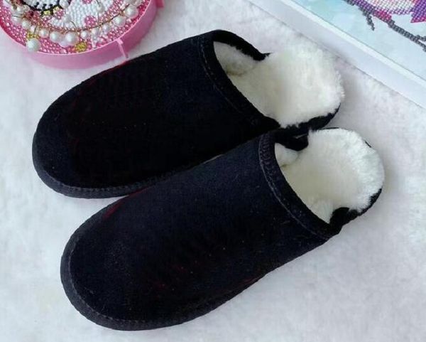 classic design warm slippers snow boots short men women boots keep warmly shoes 35-44, Black
classic design warm slippers snow boots short men women boots keep warmly shoes 35-44, Black