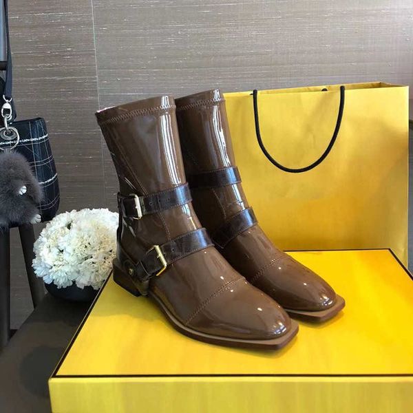 luxury womens boots designer fashion low-heeled ff short tube stretch knight sheepskin fabric leather high-quality shoes spring and autumn, Black
luxury womens boots designer fashion low-heeled ff short tube stretch knight sheepskin fabric leather high-quality shoes spring and autumn, Black