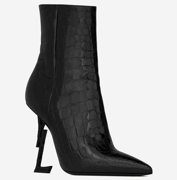 heels boots high heels pumps ladies boots designer shoes alligator-embossed patent leather with black heel snake pointed toe letters new
heels boots high heels pumps ladies boots designer shoes alligator-embossed patent leather with black heel snake pointed toe letters new