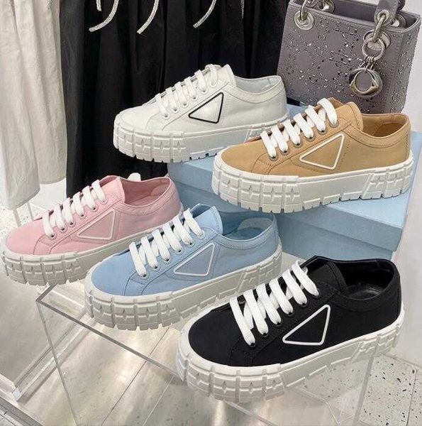 casual shoes sneakers flat shoes platform sneaker trainer low lady fashion triple black white canvas women party leisure
casual shoes sneakers flat shoes platform sneaker trainer low lady fashion triple black white canvas women party leisure