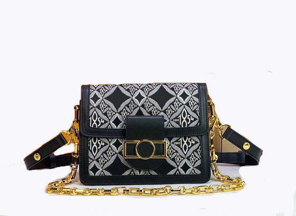 fashion designers women handbags shoulder bags luxurys lady crossbody classic flowers leather messenger purses dauphine chains, Red;black
fashion designers women handbags shoulder bags luxurys lady crossbody classic flowers leather messenger purses dauphine chains, Red;black