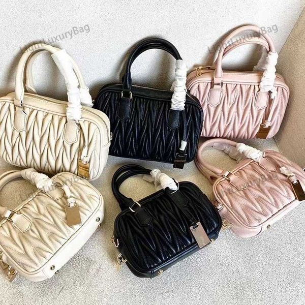 organ bag designer leather fashion handbag for women classic famous brand elegant shopping purses 220320
organ bag designer leather fashion handbag for women classic famous brand elegant shopping purses 220320