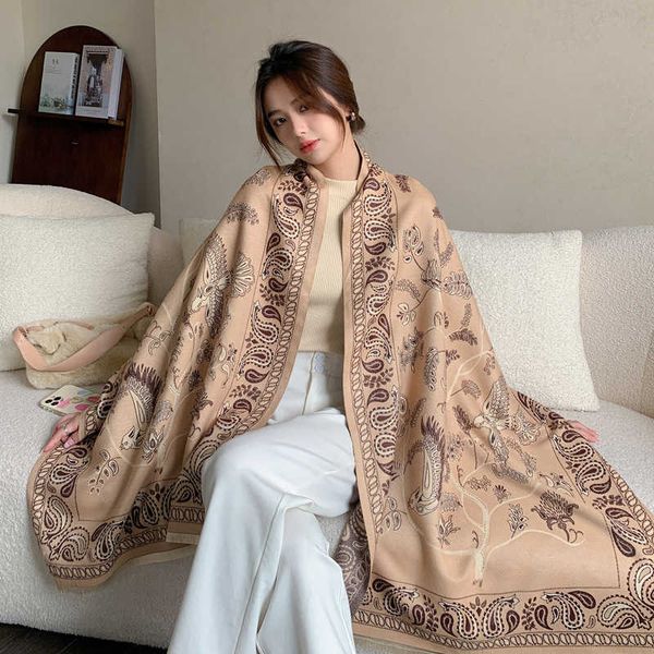 scarves 2022 new air-conditioned room shawl with winter national style cashmere female green bird cashew nut warm scarf, Blue;gray
scarves 2022 new air-conditioned room shawl with winter national style cashmere female green bird cashew nut warm scarf, Blue;gray