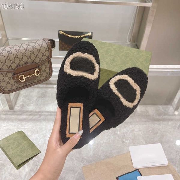 2021 luxurys designers women ladies wool slippers slides winter fur fluffy furry warm letters sandals comfortable fuzzy girl flip flop, Black
2021 luxurys designers women ladies wool slippers slides winter fur fluffy furry warm letters sandals comfortable fuzzy girl flip flop, Black