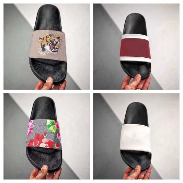 2022 mens womens slipper summer sandals beach slides fashion leisure slippers ladies sandali bathroom home shoes classic letter, Black
2022 mens womens slipper summer sandals beach slides fashion leisure slippers ladies sandali bathroom home shoes classic letter, Black