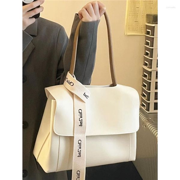 evening bags large-capacity women's bag college student commuter senior one-shoulder messenger class underarm tote
evening bags large-capacity women's bag college student commuter senior one-shoulder messenger class underarm tote
