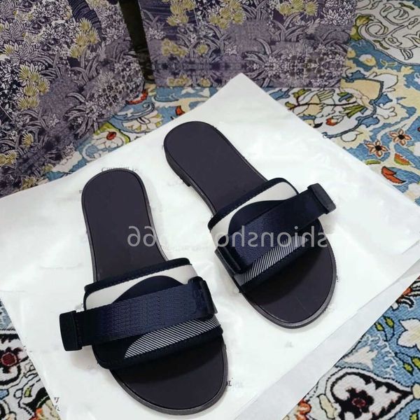 2022 women sandals slippers slide embroidery designers slides sandal floral brocade flip flops striped beach leather rubber flower slipper b, Black
2022 women sandals slippers slide embroidery designers slides sandal floral brocade flip flops striped beach leather rubber flower slipper b, Black