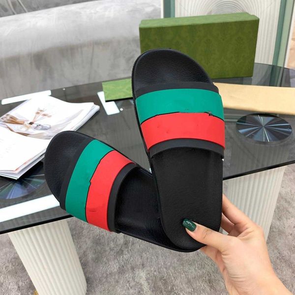 2021 summer men and women's couples green duo slippers european station soft rubber flip-flop tide brand bottom beach non-slip sandals, Black
2021 summer men and women's couples green duo slippers european station soft rubber flip-flop tide brand bottom beach non-slip sandals, Black