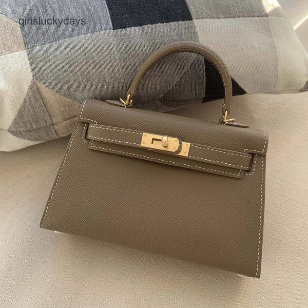 designer herme s for women high texture leather women's palm print portable messenger mini second generation s admn
designer herme s for women high texture leather women's palm print portable messenger mini second generation s admn