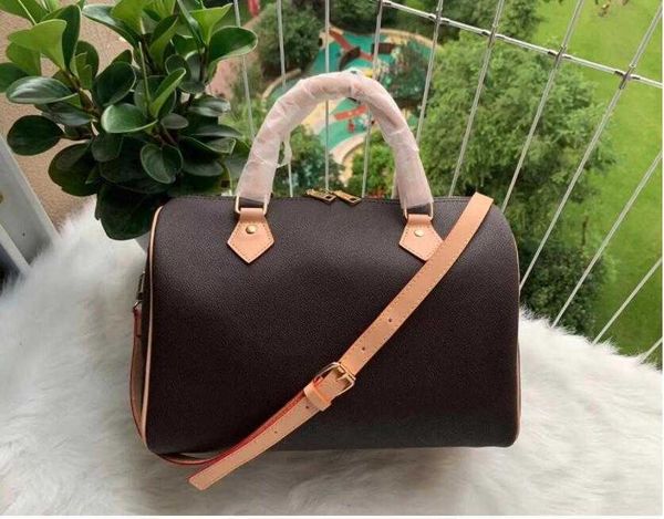 designers fashion ladies shoulder bags chain womens classic luxurys handbags pu crossbody bag #4561
designers fashion ladies shoulder bags chain womens classic luxurys handbags pu crossbody bag #4561
