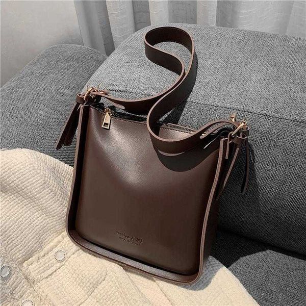 bags evening bags burminsa vintage wide strap bucket shoulder for women brand designer simple large capacity crossbody work ladies handbags
bags evening bags burminsa vintage wide strap bucket shoulder for women brand designer simple large capacity crossbody work ladies handbags