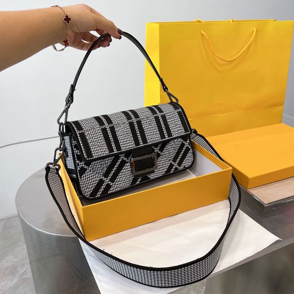 houndstooth baguette bag 5a women handbag crossbody bag shoulder wallet hardware letter flap purse removable strap embroidered letters leath
houndstooth baguette bag 5a women handbag crossbody bag shoulder wallet hardware letter flap purse removable strap embroidered letters leath