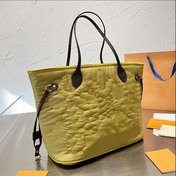 hh down shoulder bag totes shopping bags women underarm handbags lady commuter mummy bag large capacity crossbody handbag purse super soft f
hh down shoulder bag totes shopping bags women underarm handbags lady commuter mummy bag large capacity crossbody handbag purse super soft f
